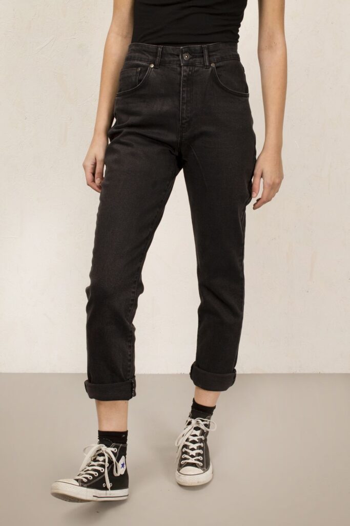 mom jeans for women